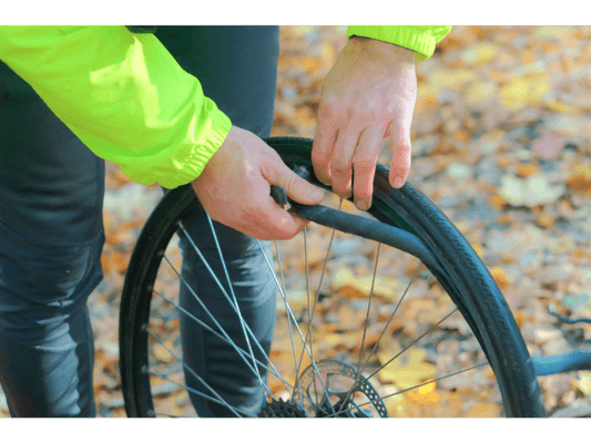 Fahrradschlauch wechseln: einfach und schnell mit Anleitung